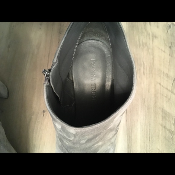 Ivanka Trump grey suede booties - Picture 6 of 6